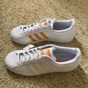 Mens Adidas Superstar Cloud White and Orange size 11.5